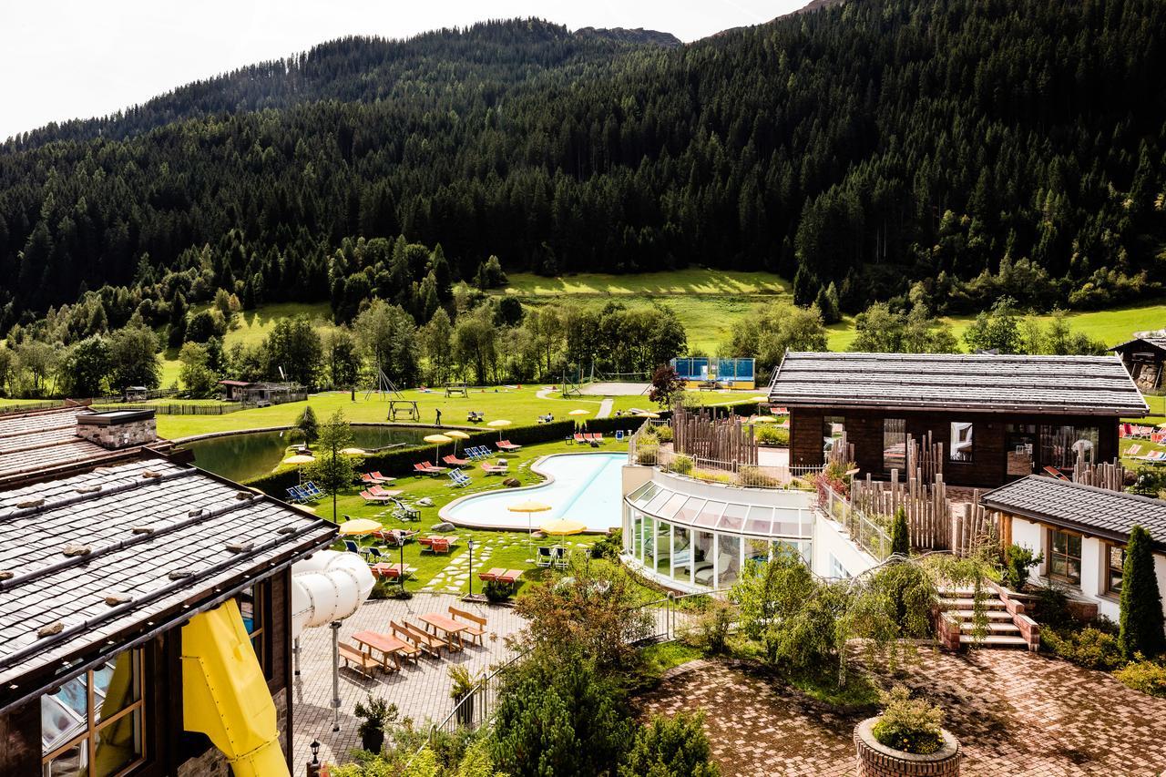 Hotel Schneeberg Family Resort & Spa Ridanna Buitenkant foto