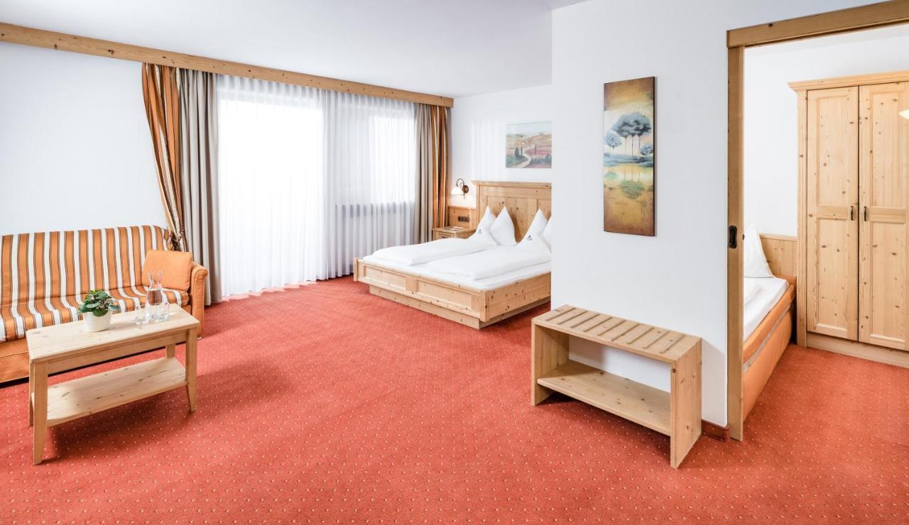 Hotel Schneeberg Family Resort & Spa Ridanna Buitenkant foto